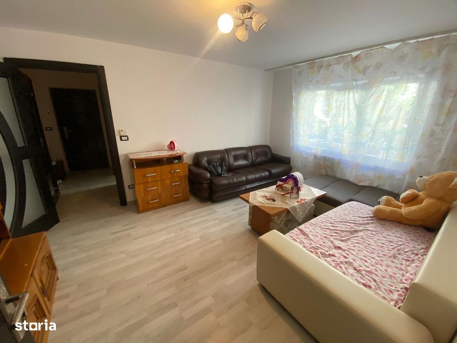 2 camere cu centrala proprie, mobilat si utilat la parter, Piata Sud