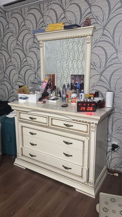 Мебельный гарнитур