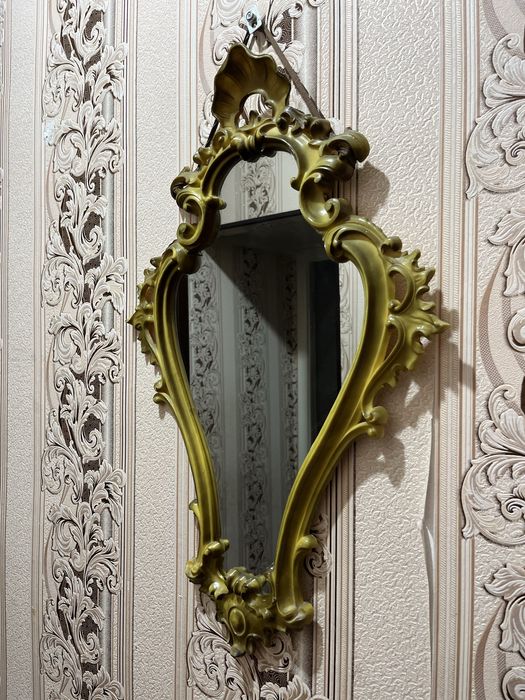 Зеркало в викторианском стиле