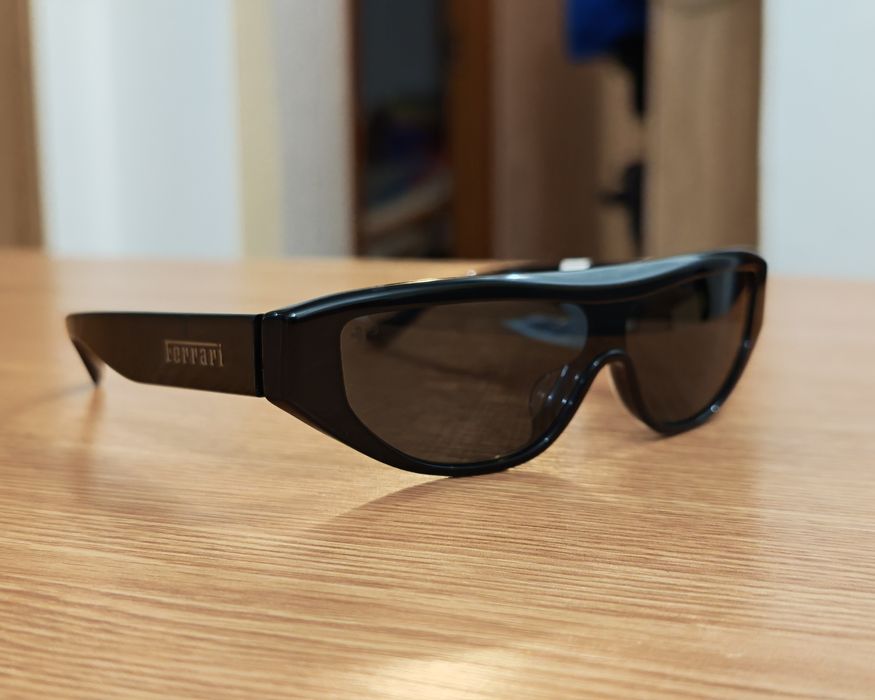 Ochelari de soare Ferrari FH 2004U