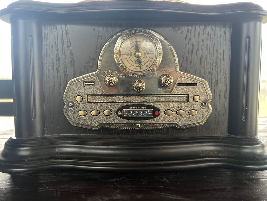 Gramofon model retro,fabricatie 2022