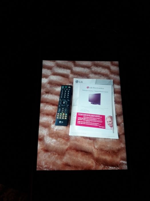 Продам телевизор