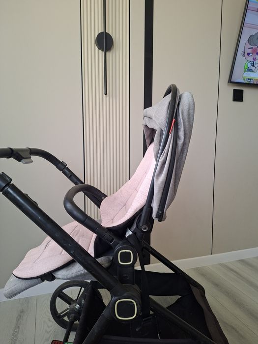 Коляска отличным состоянием