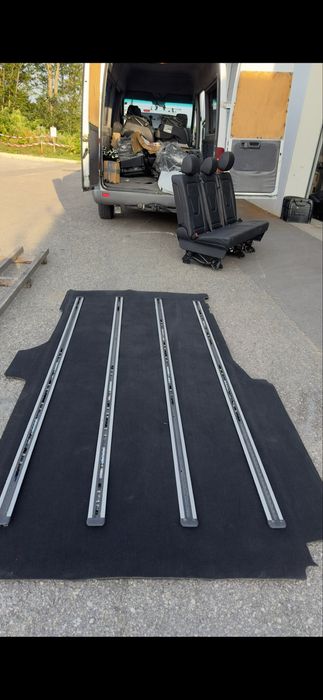 Капак, предна броня, седалки и други части за Mercedes V-Class!