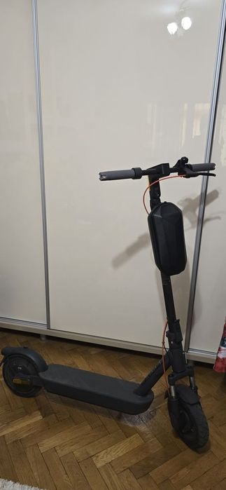 Trotinete electrice XIAOMI 6(noua) si XIAOMI 5( garanție 2 ani)