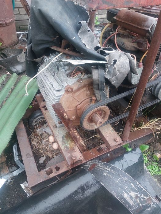 Продам электродвигатель