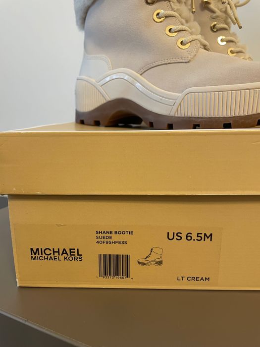 Ghete Michael Kors piele intoarsa bej