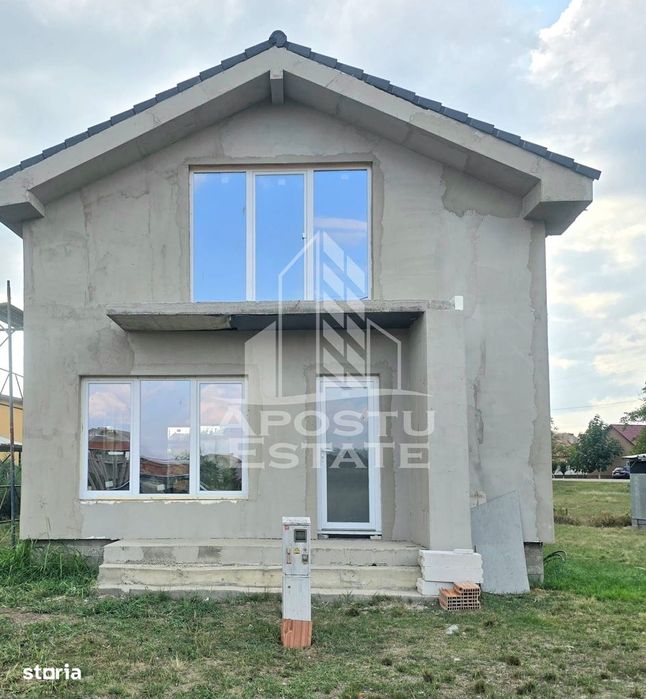 Vila, la rosu, de vanzare, in Sofronea, jud. Arad.