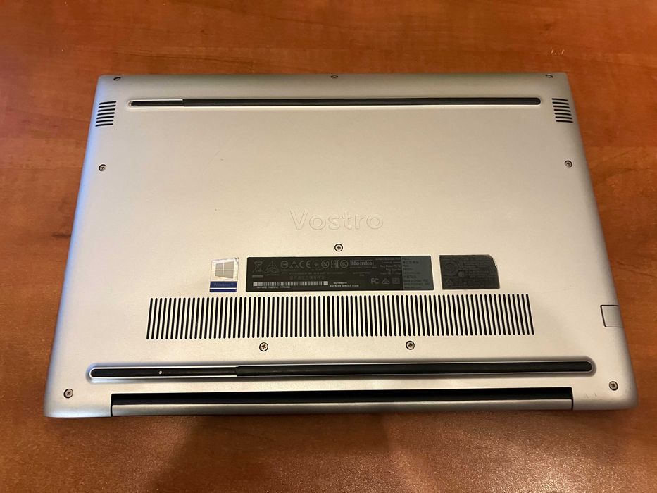 Лаптоп - DELL Vostro 5471 - Intel i5-8250U, 512GB SSD m.2
