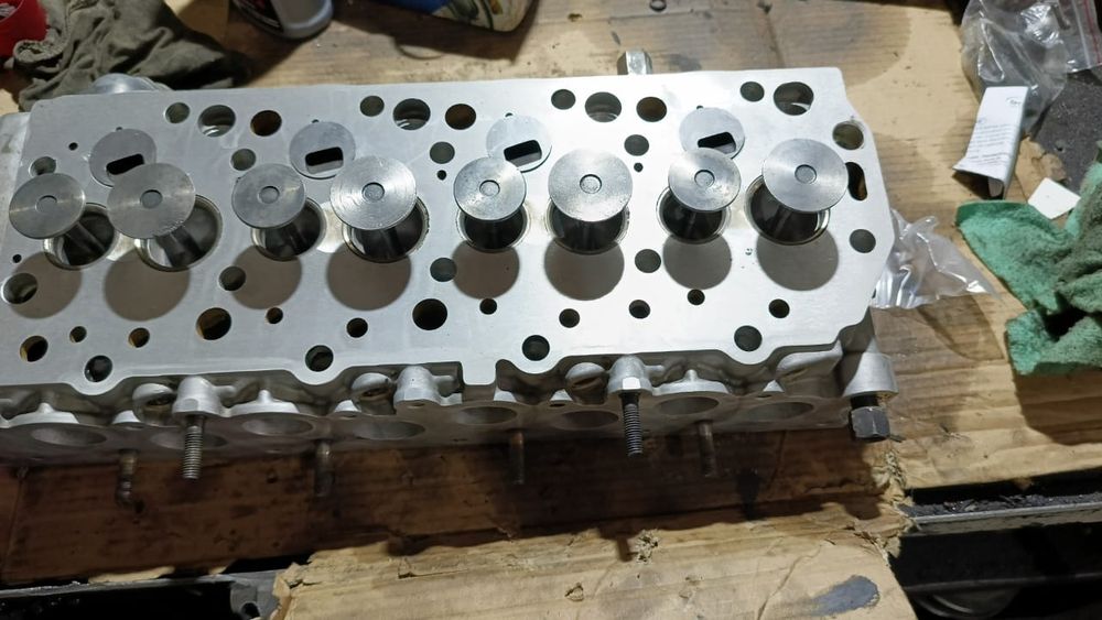 Головка на дизель 2.5. 4d56