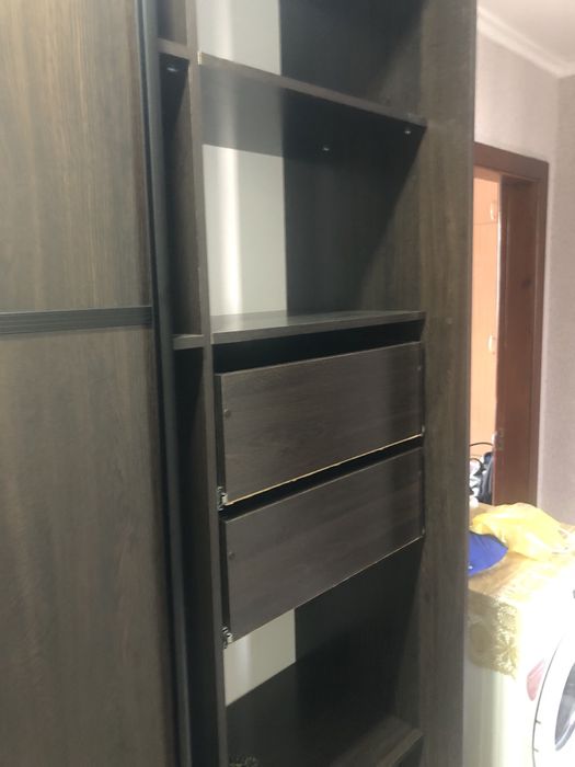 Продам новую прихожую