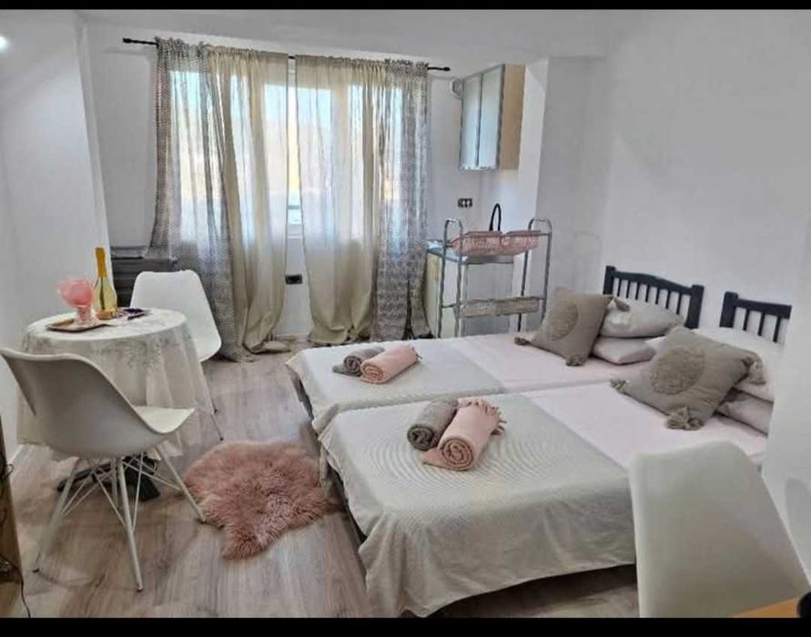 Дава се под наем Едностаен апартамент в Перник, Бели брег - 31 кв.м за 229.5 € - Снимка #3