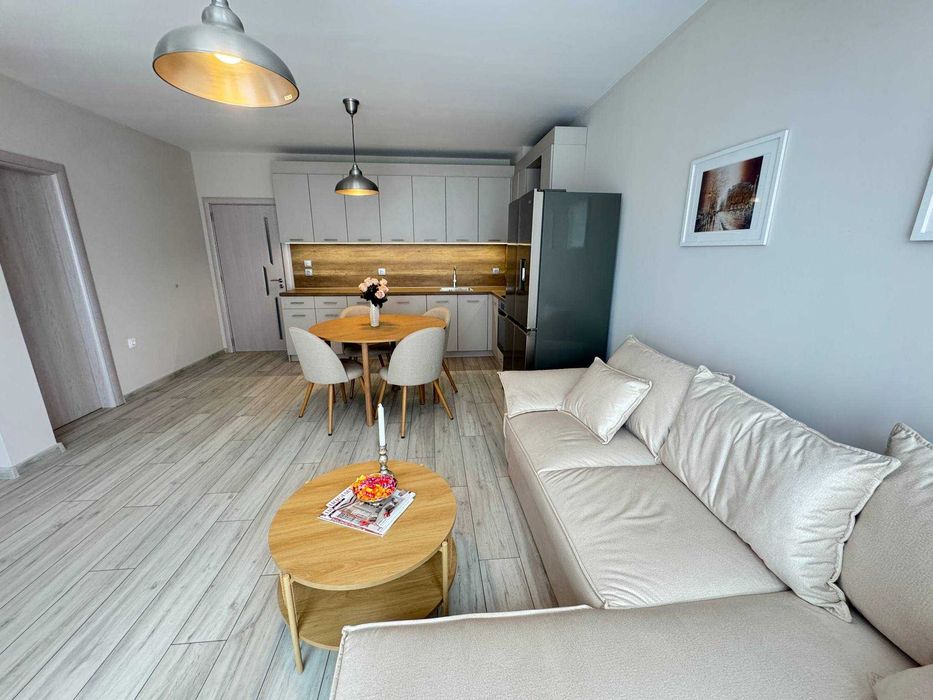 Продава се Тристаен апартамент в Велико Търново, Център - 88 кв.м за 1818 €/кв.м - Снимка #13