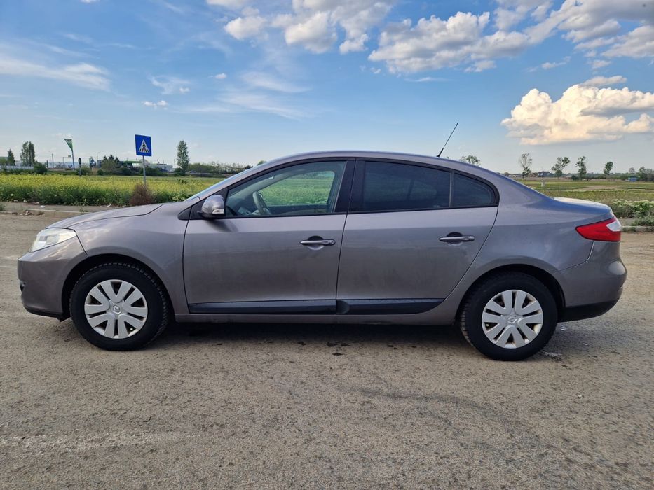Renault Fluence 1.5 dCi – foarte economic, întreținut – PREȚ: 12.000 lei (negociabil)