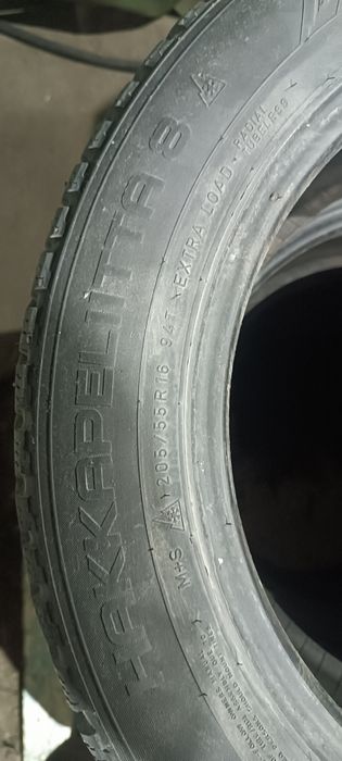 Резина бу 205/55/16