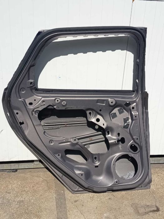 Ușa goală din spate, stânga, pentru Ford Focus mk3
