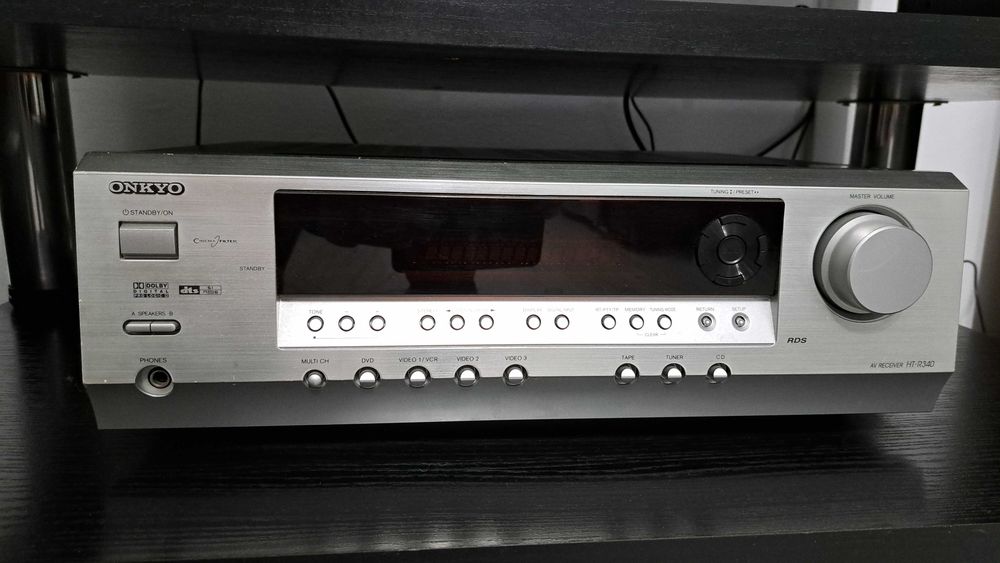 Amplituner 5.1 Onkyo HT-R340 cu telecomanda originala