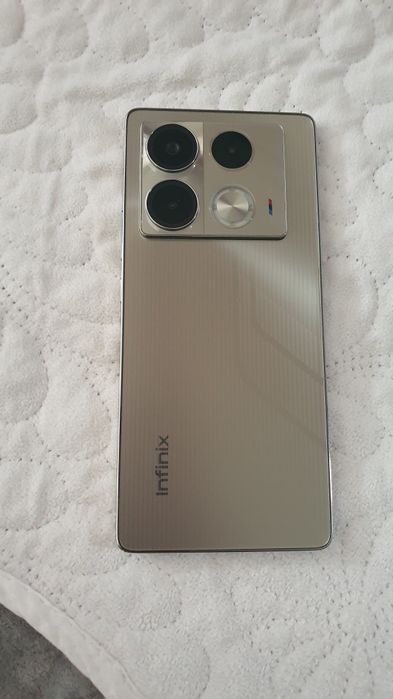 Infinit Note 40 Racing Grey