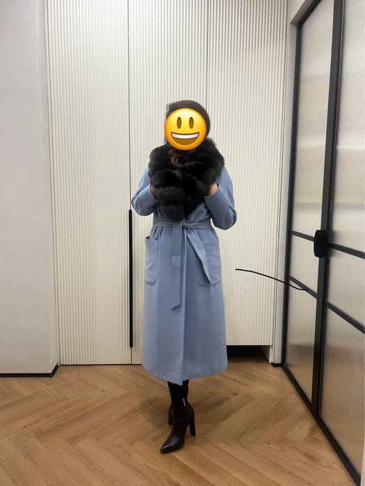 Пальто с мехом соболя