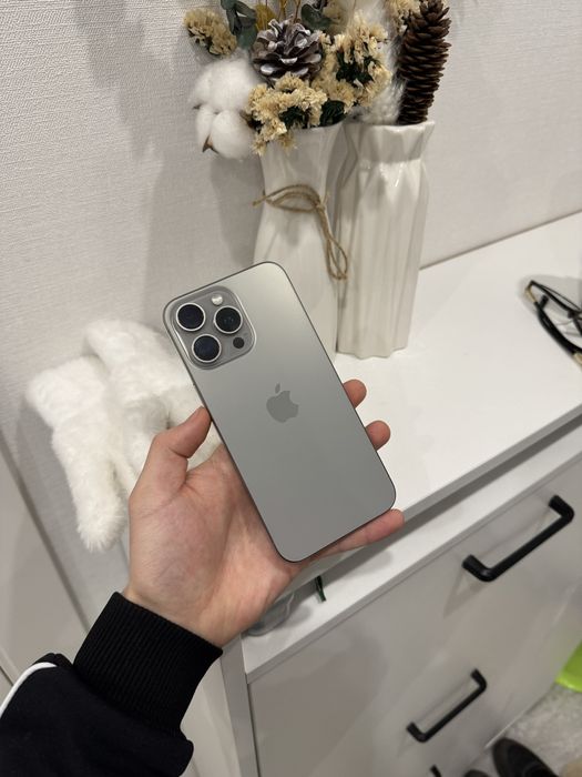 Iphone 15 pro max 256 nat titan срочно