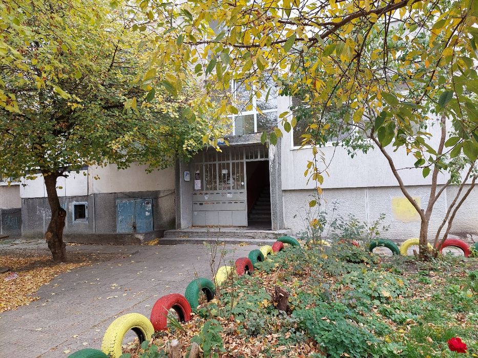 Продава се Двустаен апартамент в София, Люлин 8 - 67 кв.м за 1642 €/кв.м - Снимка #1