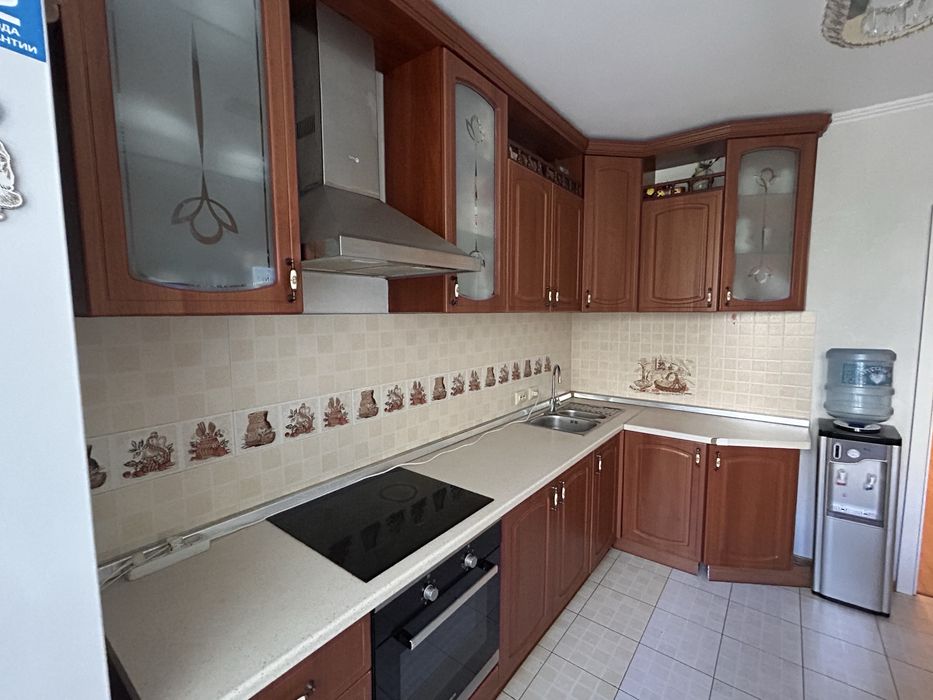 Продаеться Кухонный гарнитур