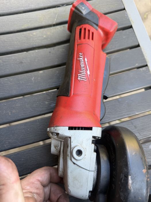 Vand Corp Flex Milwaukee HD18 AG115
