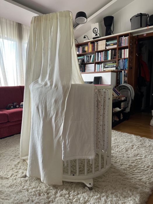 Patut stokke 0-5 ani  pat mic plus extensie 2 saltele baldachin