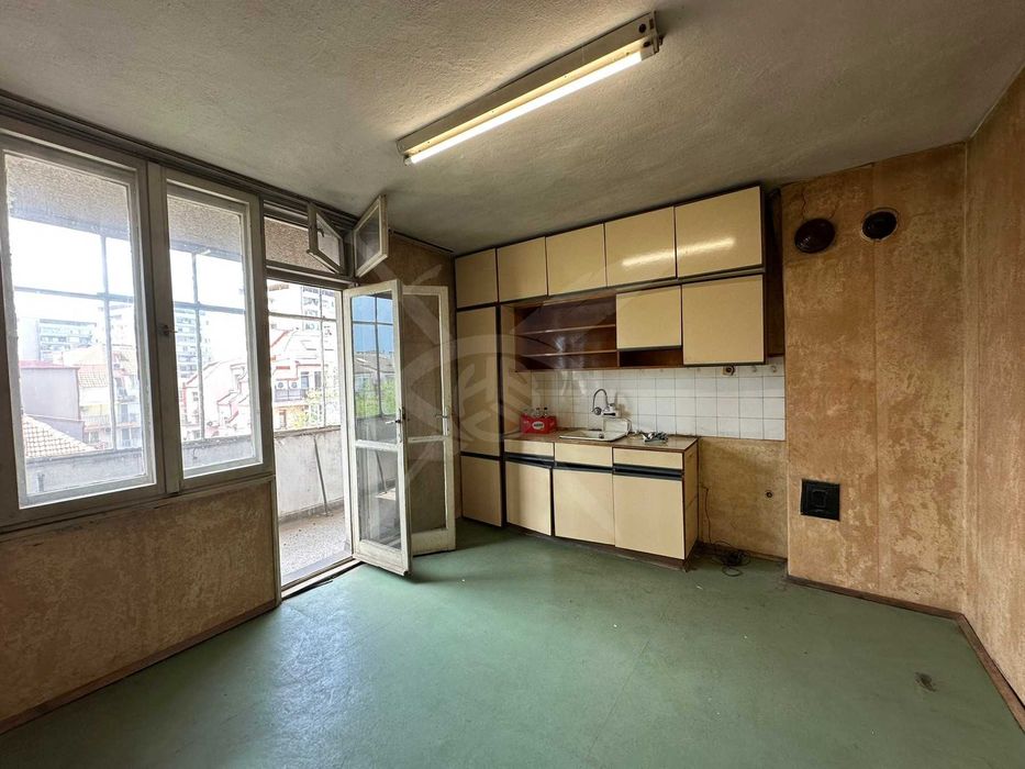 Дава се под наем Тристаен апартамент в Пловдив, Каменица 1 - 100 кв.м за 175000 € - Снимка #5