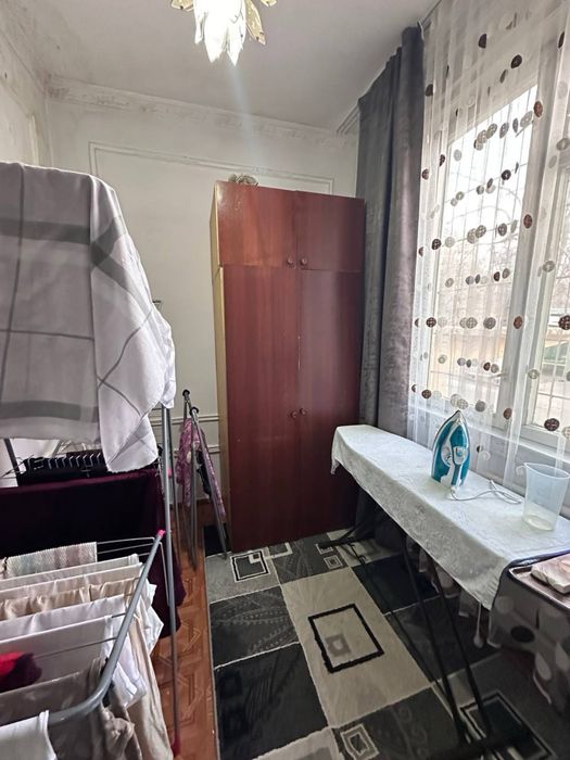Феруза Продается квартира 3/1/4 балкон 1.5х3