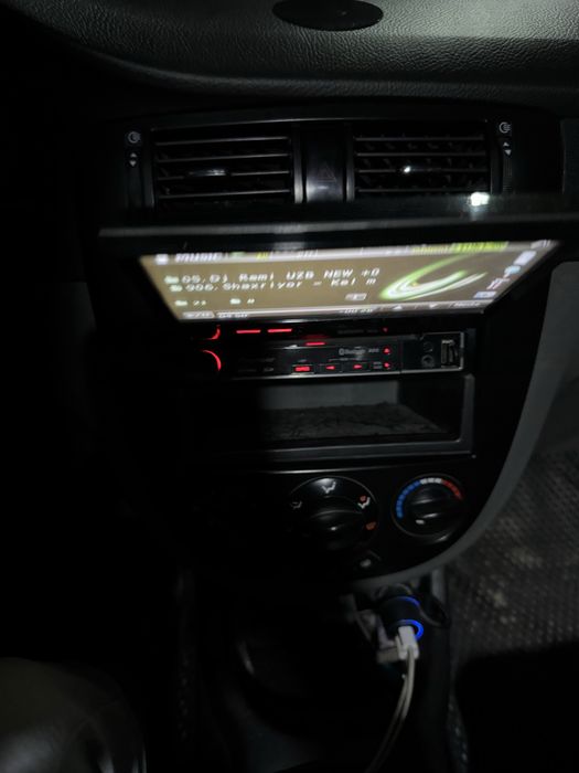 Магнитол PIONER AVH-P6300BT