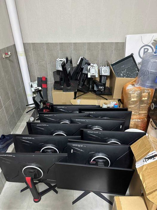 Мониторы XG Darknet, BenQ, Samsung