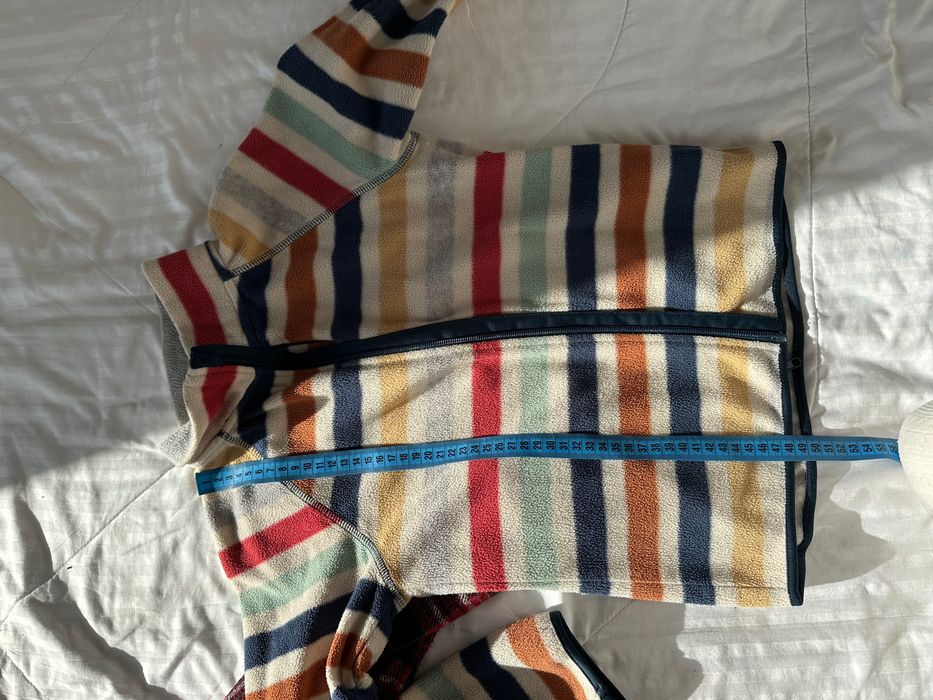 Отдам кофты  120 размер