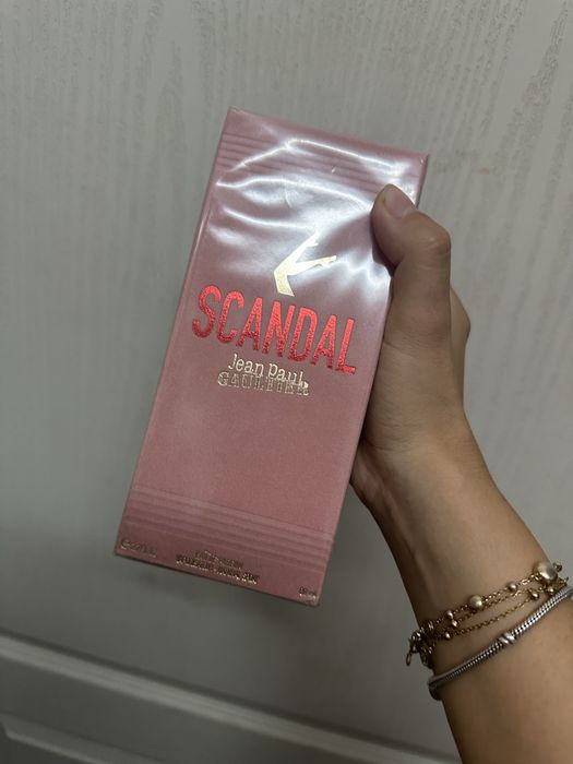 Jpg scandal roz