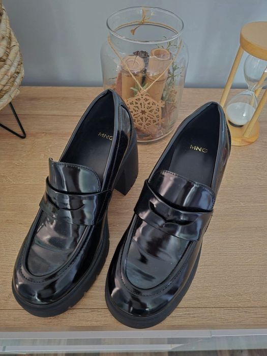 Обувки ,сандали номер