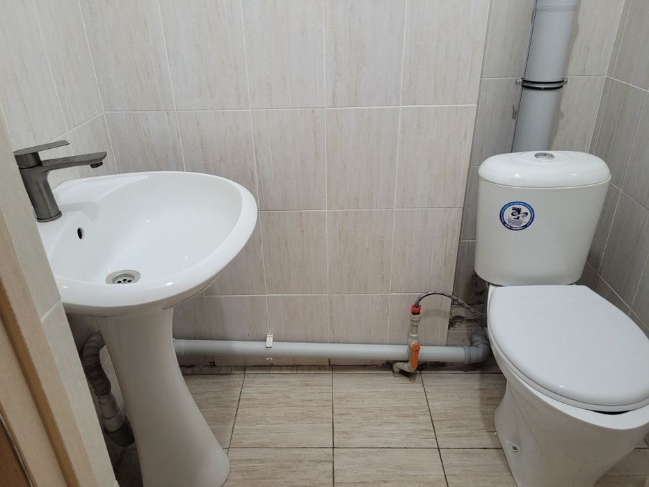 1 комнатная квартира(кухня-студия)