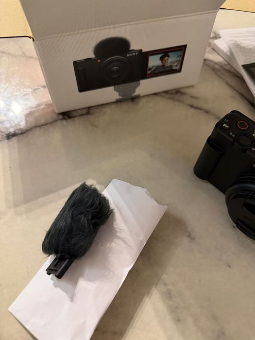 Vand camera digitala sony ZV-1F