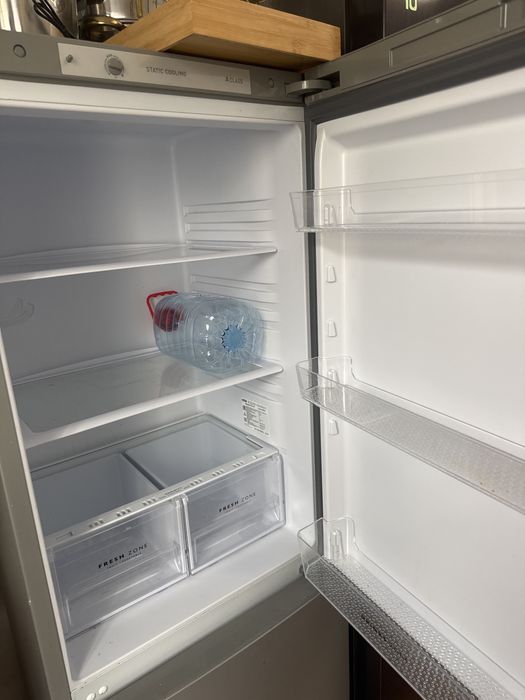 Холодильник продам