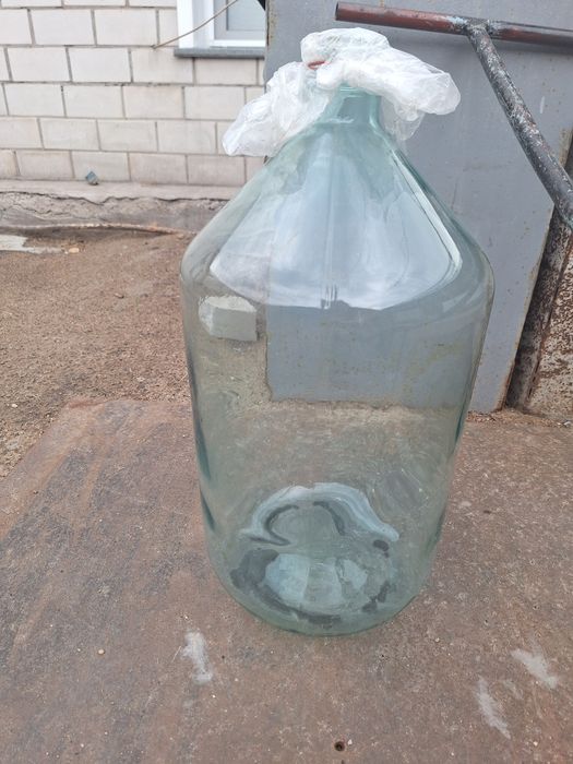 Продам тележку и бутыль