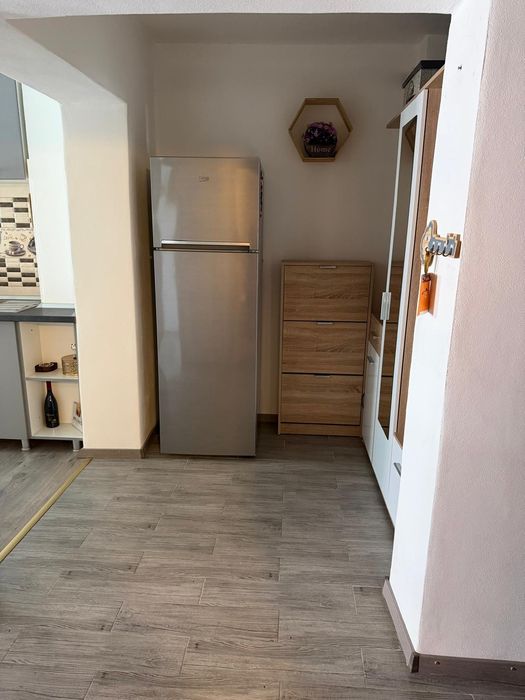 Vand apartament cu o camera/ garsoniera