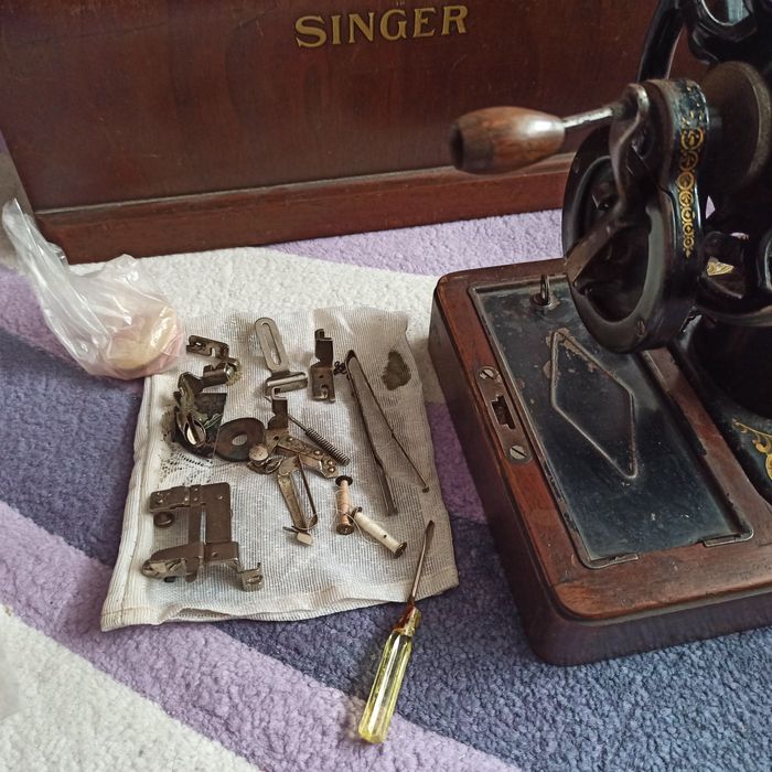 Шевна машина Singer