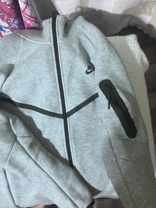 Nike Tech Fleece