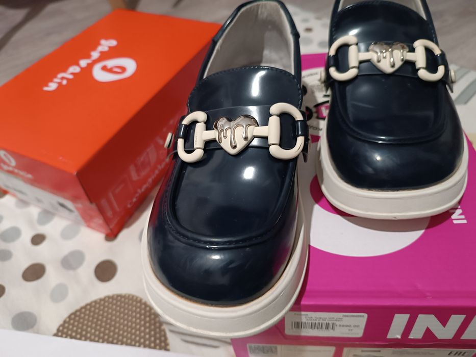 Обувь для девочки