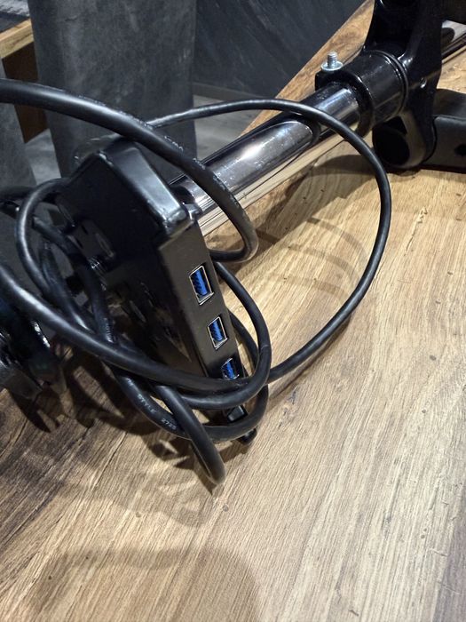 Arctic Z2 3d gen 3 стойка за монитори