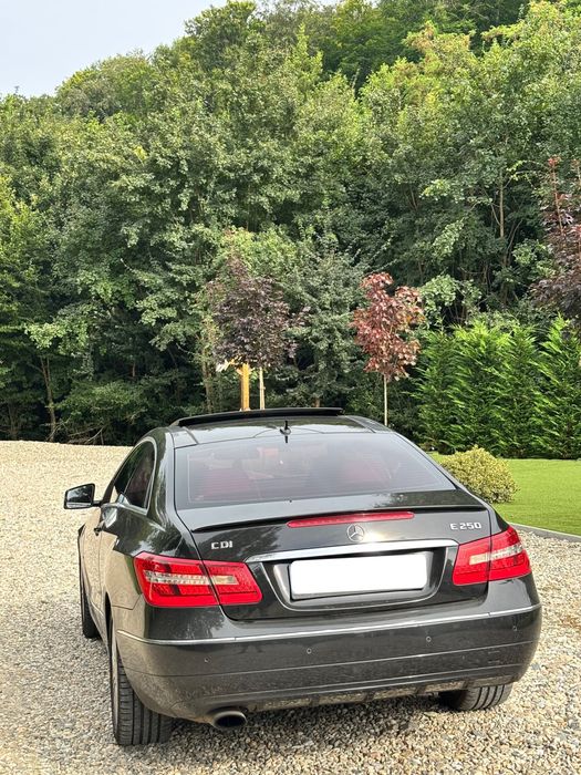 Mercedes e-class coupe