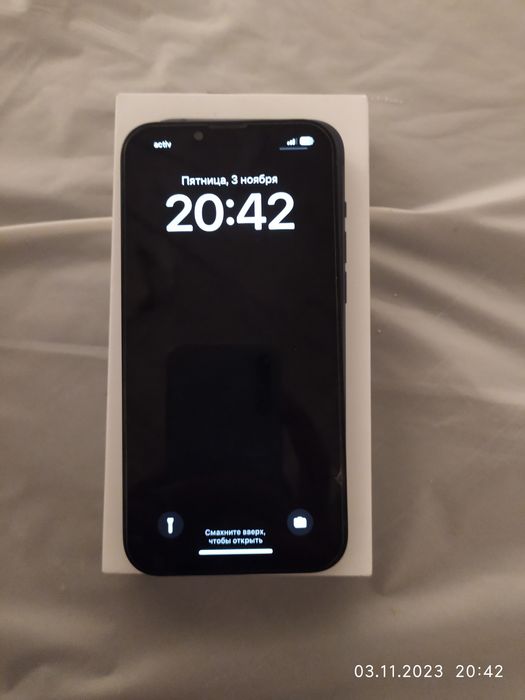 Iphone 13  гарантией