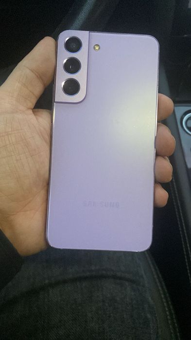 Samsung s22. Коробка все есть.