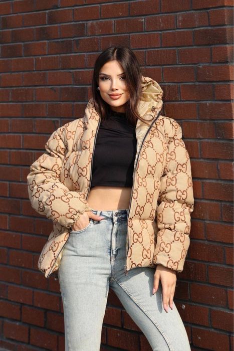 Stoc Geaca dama Gucci