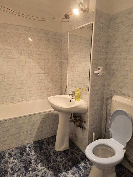 Închiriere apartament 2 camere