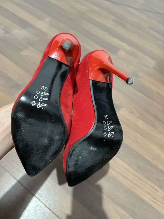 Pantofi toc stiletto